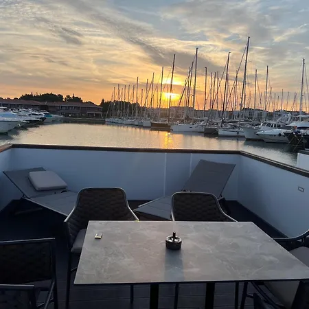 Sealodge Novigrad Number 18 Appartamento